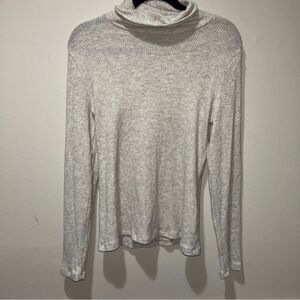 Karen Kane Fall classic soft gray Top-size large.